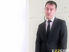 Mina Sauvage In A Pleasant Surprise