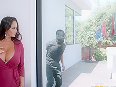 Ava Addams In Moms Panty Bandit