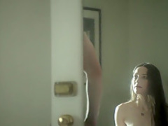 Brooke Bloom - She's Lost Control (2014)