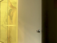 Brooke Bloom - She's Lost Control (2014)