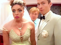 Russian funny weeding game