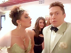 Russian funny weeding game