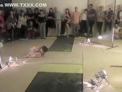 Naked on Stage-120 N14