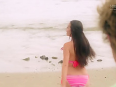 Chloe Bridges, Jillian Murray in Mantervention (2014)