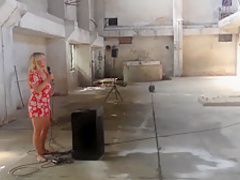 Naked on Stage 85 Lenka Klodova Naked Forms Festival of Run