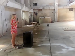 Naked on Stage 85 Lenka Klodova Naked Forms Festival of Run