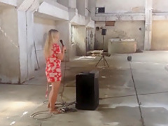 Naked on Stage 85 Lenka Klodova Naked Forms Festival of Run