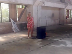 Naked on Stage 85 Lenka Klodova Naked Forms Festival of Run