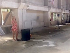 Naked on Stage 85 Lenka Klodova Naked Forms Festival of Run