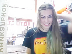 Belle chienne mediteraneenne moule noire velue poilue exhib