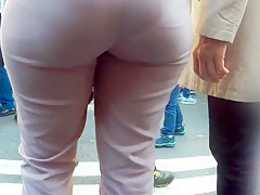 Mature big ass in pants