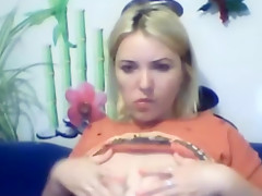 Hot bitch on chatroulette