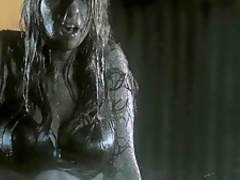 Muck (2015) Lauren Francesca