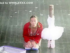 Naked on Stage-128 Ne15