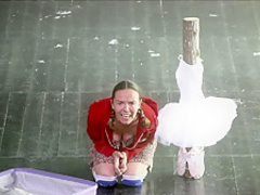 Naked on Stage-128 Ne15