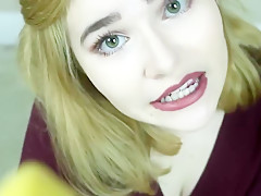 How to give a foot job with demo