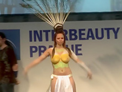 Bodypaint Fashionshow Nude Show Prague