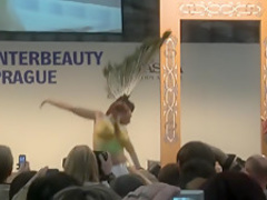 Bodypaint Fashionshow Nude Show Prague