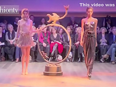 Naked Body Fashion Party