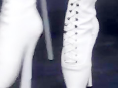 Latex lucy - dancing in ballet  boots