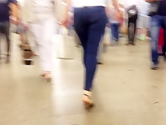 Russian blonde ass in the metro