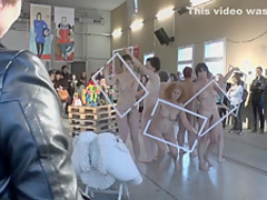 Naked on Stage NoS 354