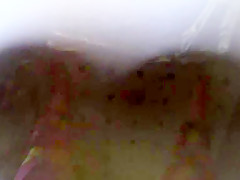 Aplastando las chichotas en un cristal