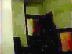 Cuckold Turkish karisini arkadasina hediye etti