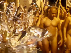 Naked on Stage NoS 318