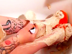 Heelgoddess getting real messy with cake mix