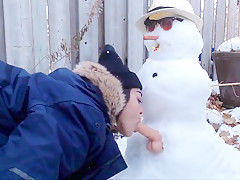 Screwing with snowballs