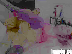 Mofos - Dont Break Me - Angel Smalls - Spinner Swallows a Big Rod