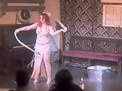 Burlesque Strip SHOW 121