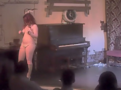 Burlesque Strip SHOW 121