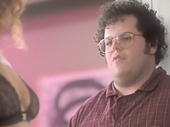 Anne Hathaway in 'Love and Other Drugs'