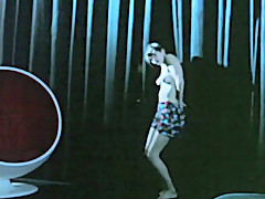 Naked on Stage NoS 298