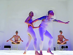 Naked on Stage 108 Fabritia D'Intino Deva Alpha Performance 3