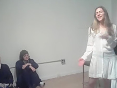 Naked on Stage NoS 323 Woman New York City