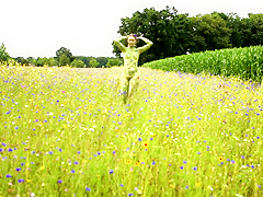 Naked on Stage-125 Nos-204