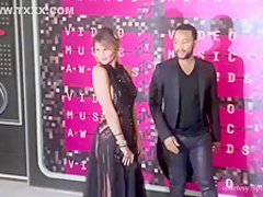 Chrissy Teigen Paparazi