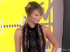 Chrissy Teigen Paparazi