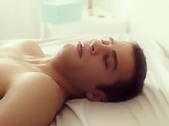 Maria Pedraza - Amar 2017 Sex Scene