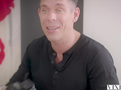 VIXEN Two Models Passionately Fuck