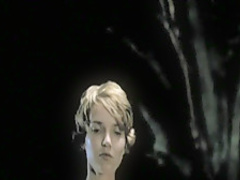 Qui a tue Bambi (2003) Sophie Quinton , Lisa Huynh