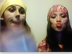 kalin yaragimi gostermece oynarken ben