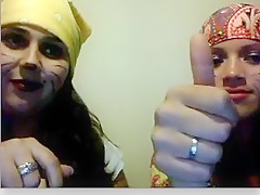 kalin yaragimi gostermece oynarken ben