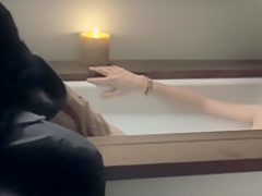 The Kids Are All Right (2010) Julianne Moore and Yaya DaCosta