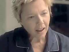 The Kids Are All Right (2010) Julianne Moore and Yaya DaCosta