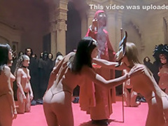 Eyes Wide Shut Nicole Kidman, Leelee Sobieski, Julienne Davis, Lisa Leone