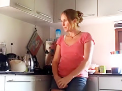 Frustrated wife relieves her tensio